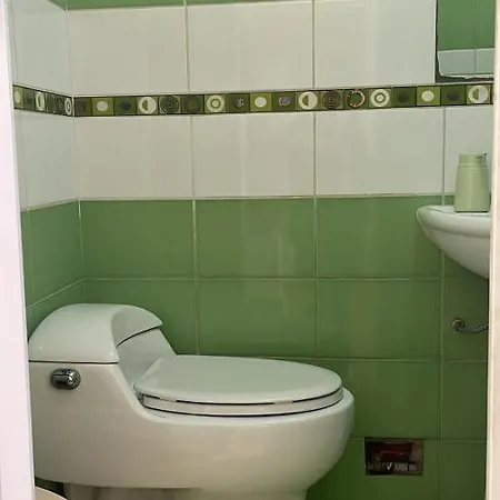 Habitación Alborada 2 con baño privado Lima Exterior foto