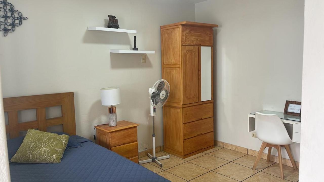 Habitación Alborada 2 Con Baño Privado * Lima